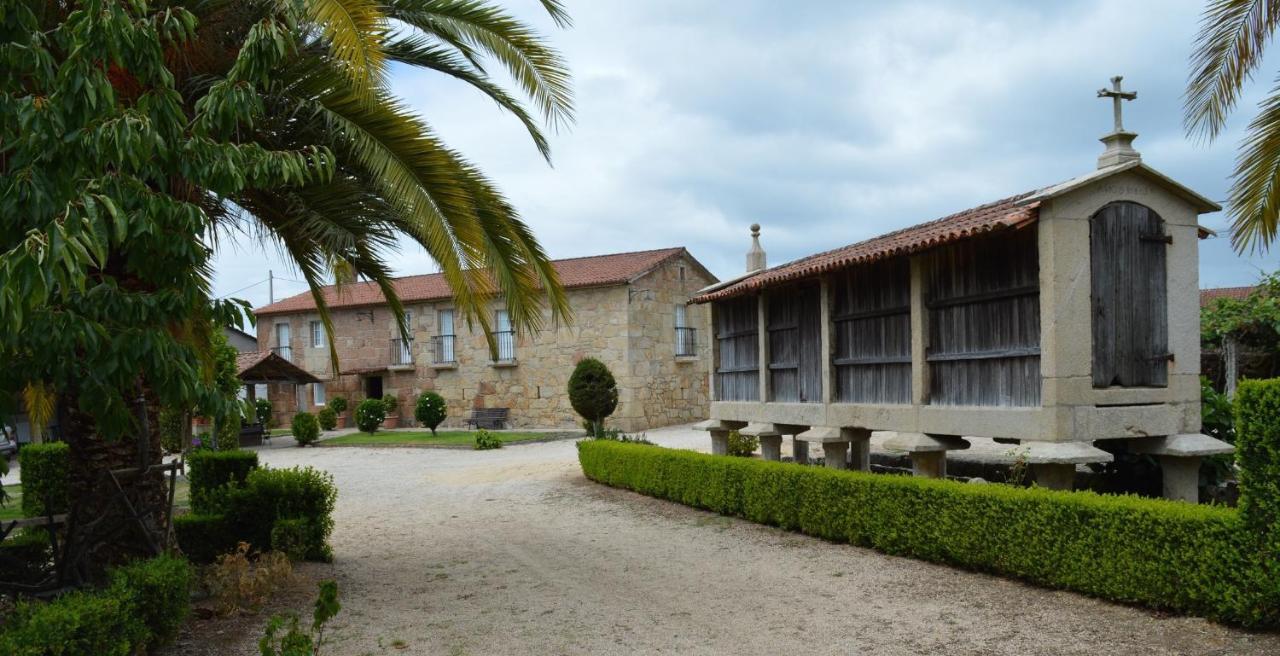 Casa Loureiro Guest House Калдас Де Реис Стая снимка
